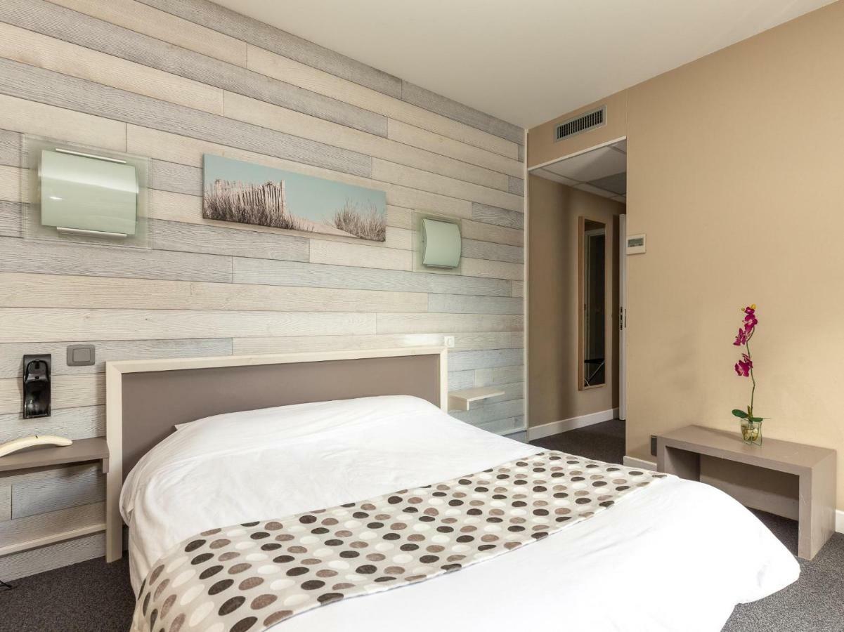سورت-هوسيغور Logis Hotel Le Rond Point المظهر الخارجي الصورة